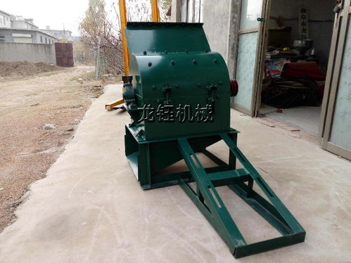 【油脂餅粉碎機(jī)特價供應(yīng)大功率餅類粗碎機(jī)粉碎豆餅機(jī)廠家】- 